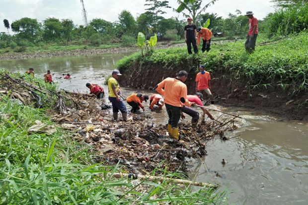 Antisipasi Banjir Personel...
