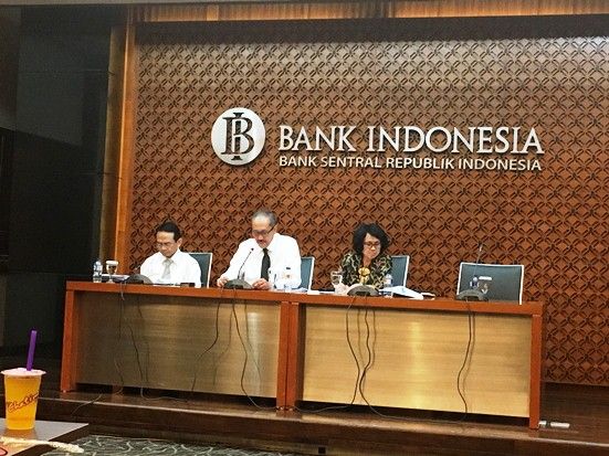 Bank Indonesia Pertahankan...