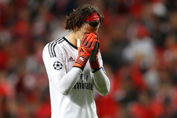 Blunder Kiper Benfica...