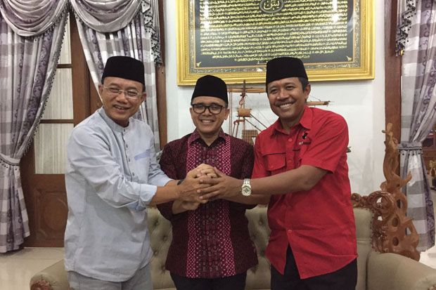 Kunjungi Ngawi, Azwar...