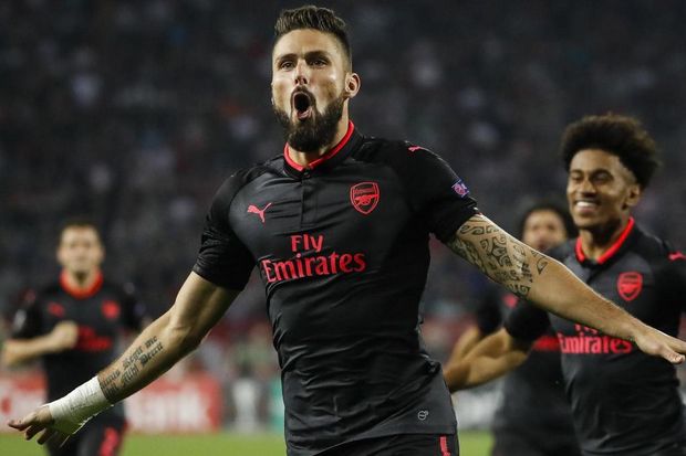 Giroud Sebut Petr Cech...