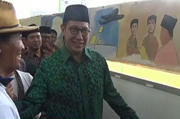 Menag: Santri Tak Sekadar...