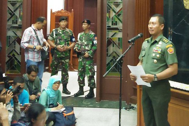 Ditolak Masuk Amerika,...