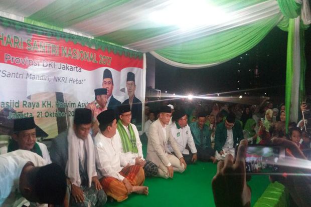 Hadiri Kirab Hari Santri,...