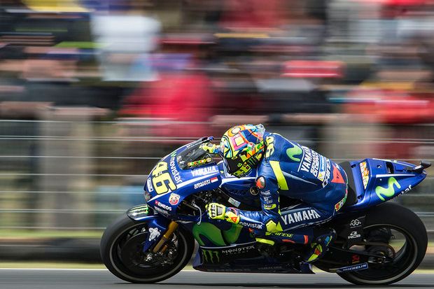 Rossi Akui Balapan di...