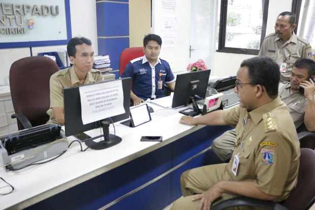 Sidak ke Kelurahan Cikini,...