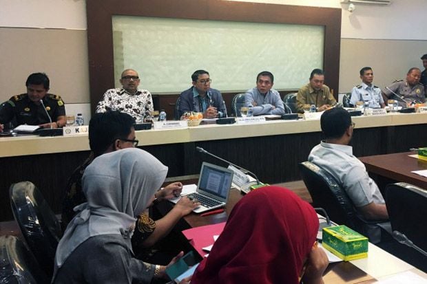 Tim Pemantau Otsus DPR...