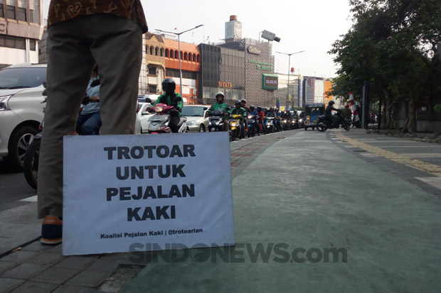 Soal Tertib Trotoar,...