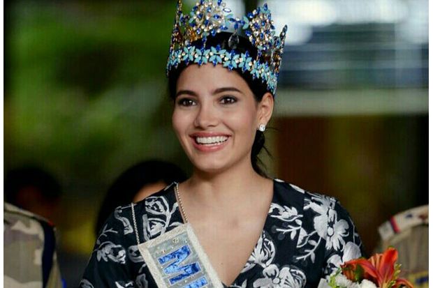 Stephanie Del Valle,...