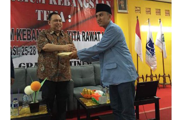 Di Hadapan Mahasiswa...