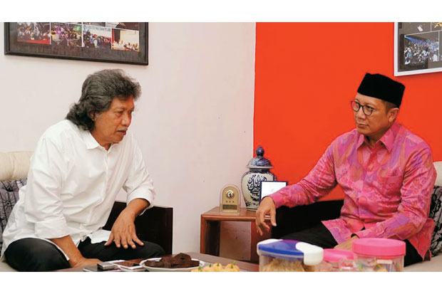 Cak Nun Minta Kemenag...