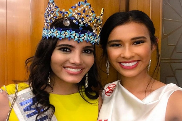 Selfie Bareng Miss World...