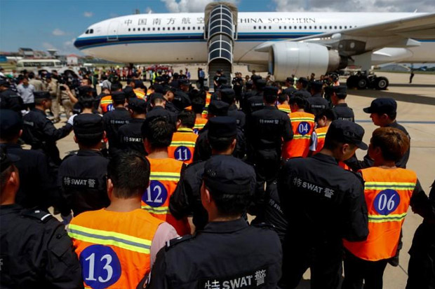 Kamboja Deportasi 61...