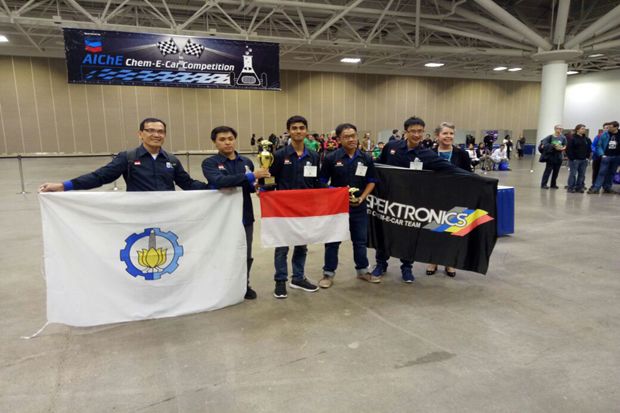Kalahkan Juara Bertahan,...