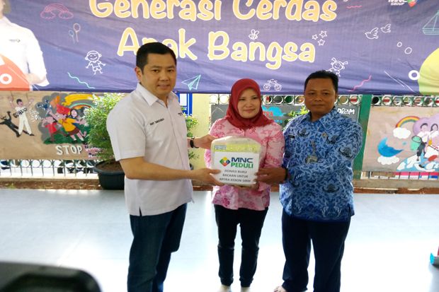 Donasi Buku MNC Group...