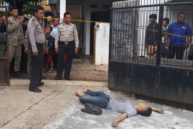 Baku Tembak di Depok,...