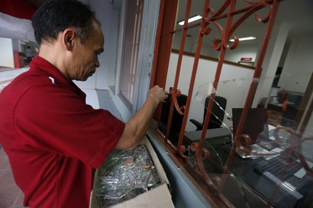 Penahanan 11 Tersangka...