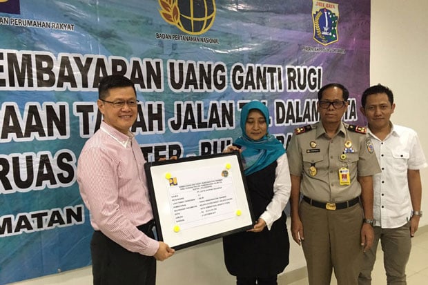 Berhasil Bebaskan Lahan,...