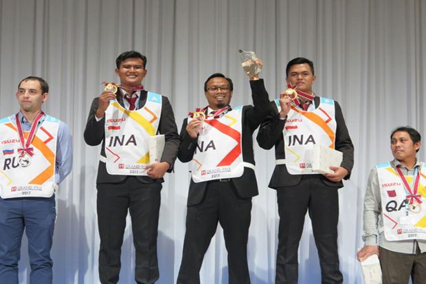 Tim Mekanik Isuzu Indonesia...