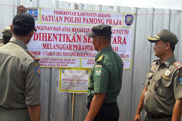 Satpol PP Serang Segel...