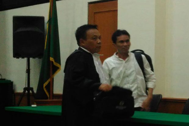 Korupsi Rp2 Miliar,...