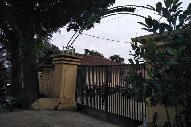 Miris, Gedung BLK Lembang...