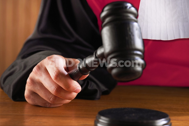 Hakim Putuskan Sidang...