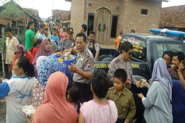 Bantu Korban Banjir...