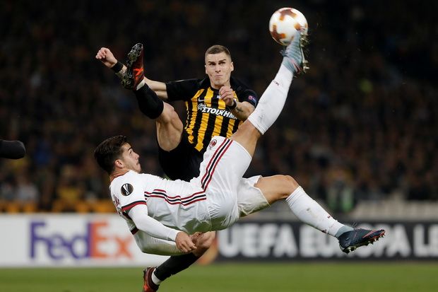 AC Milan Bawa Pulang...