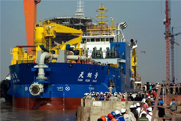 China Luncurkan Kapal...