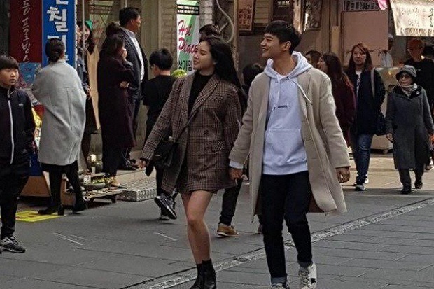 Minho SHINee dan Naeun...
