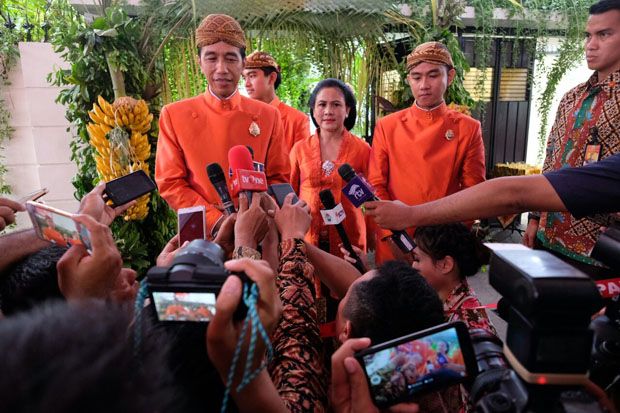 Jalani Siraman, Kahiyang...