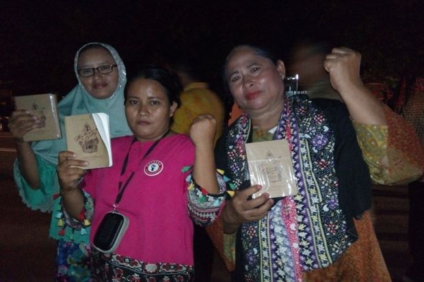 Ibu-Ibu Relawan Jokowi:...