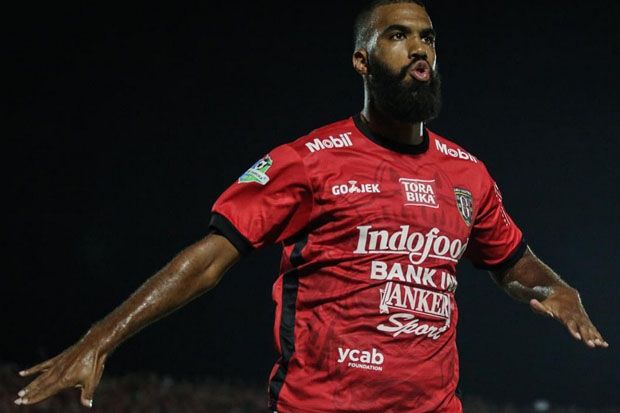Soal Baku Hantam dengan...