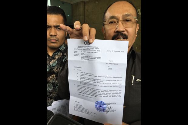 Pengacara Setnov Tunjukkan...