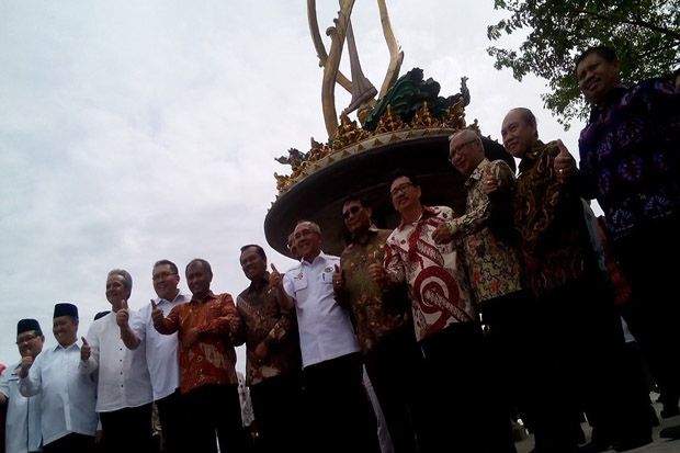 Kasus Tugu Antikorupsi,...