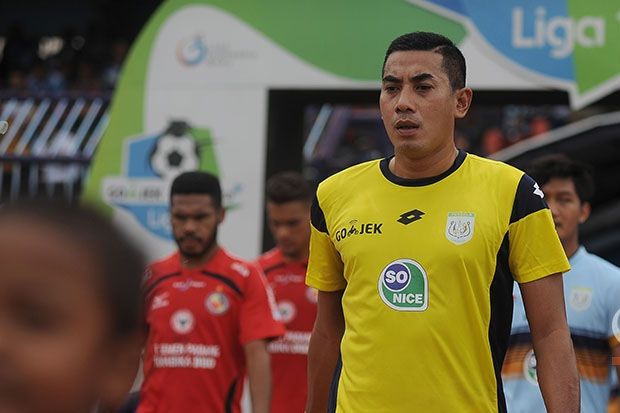 Persela Lamongan Gelar...