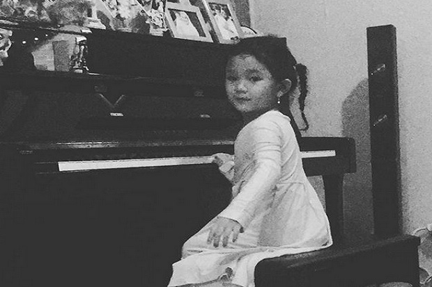 Ayu Ting Ting Ajari...