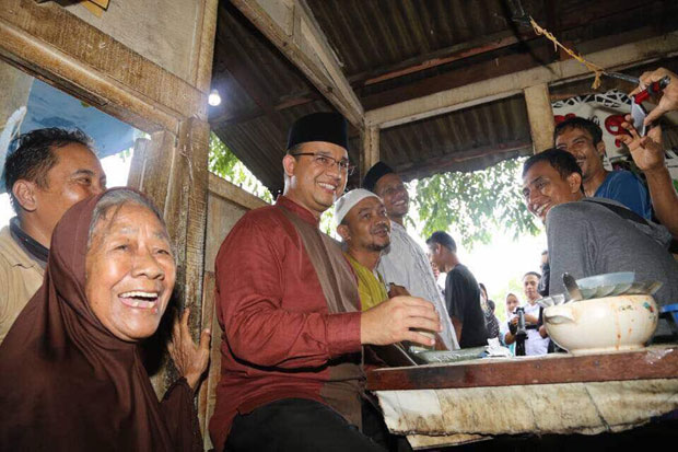 Dialog dengan Anies,...