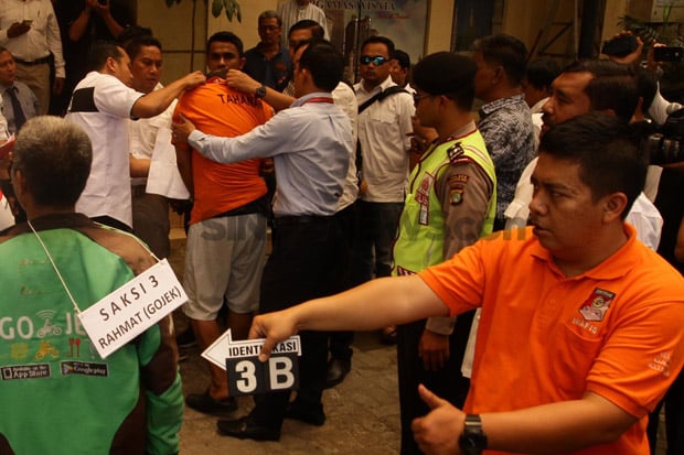 Prarekonstruksi Rampung,...