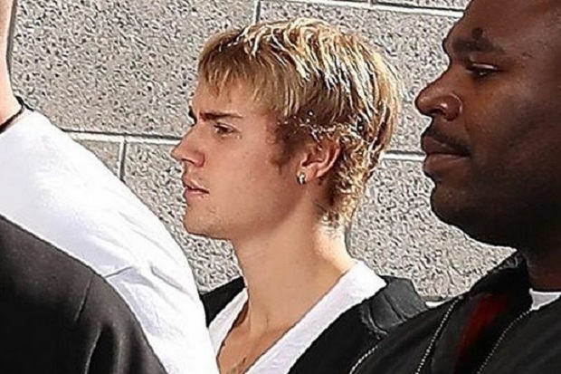 Justin Bieber Ogah Pikirkan...