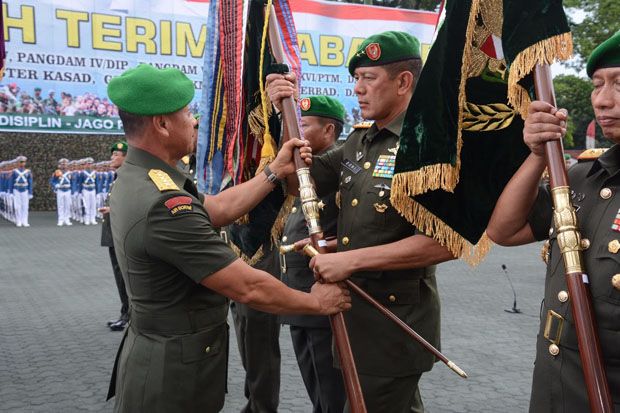 Doni Monardo Resmi Gantikan...