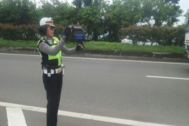 Pakai Speed Gun, Polisi...