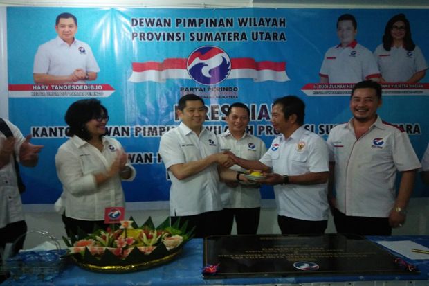 HT Tegaskan Komitmen...