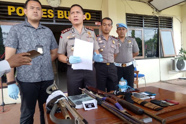 Densus 88 Tangkap 2...