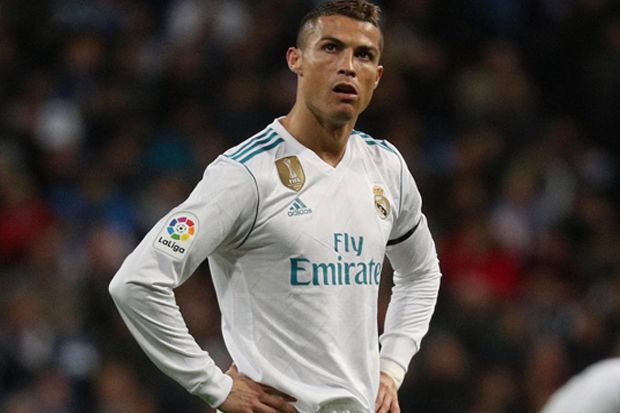 Cristiano Ronaldo :...