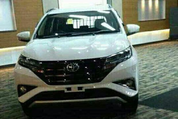 Bermesin 1500 CC, Ini...