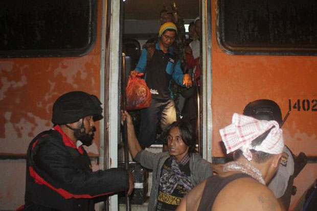 344 Sandera di Papua...