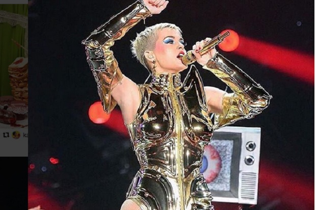Katy Perry Masih Dilarang...