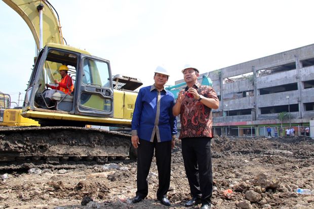 Terkendala Hujan, Proyek...
